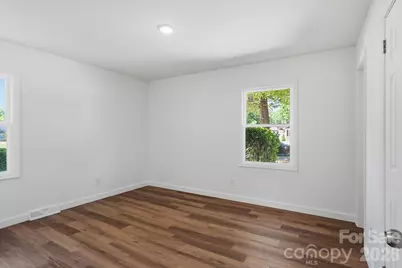 714 Bilmark Avenue, Charlotte, NC 28213 - Photo 14