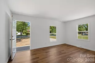 714 Bilmark Ave, Charlotte, NC 28213 - Photo 2