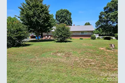 4114 Kendell Place, Hudson, NC 28638 - Photo 2