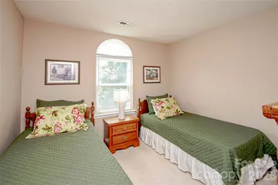 9301 Hanworth Trace Drive, Charlotte, NC 28277 - Photo 32