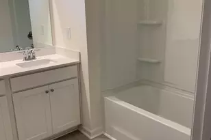 8101 Ramsburg Dr, Charlotte, NC 28269 - Photo 18