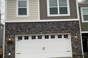 8101 Ramsburg Dr, Charlotte, NC 28269 - Photo 2