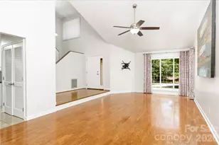 568 Wood Hollow Rd, Taylorsville, NC 28681 - Photo 6