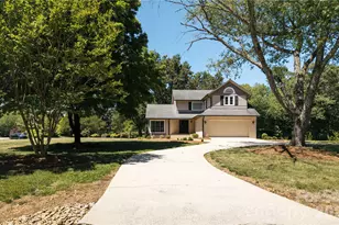 568 Wood Hollow Rd, Taylorsville, NC 28681 - Photo 2