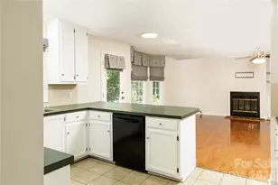 568 Wood Hollow Rd, Taylorsville, NC 28681 - Photo 14