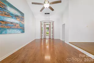 568 Wood Hollow Rd, Taylorsville, NC 28681 - Photo 10