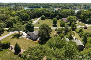 568 Wood Hollow Rd, Taylorsville, NC 28681 - Photo 36