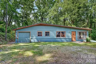 147 Longview Dr, Hendersonville, NC 28791 - Photo 20