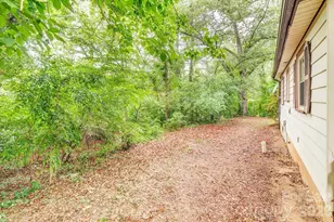 1 Narbeth Rd, Asheville, NC 28806 - Photo 18