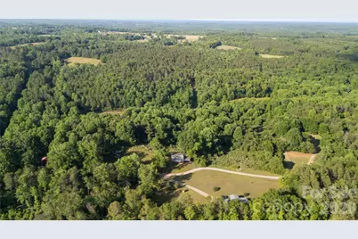 193 Brentway Drive, Forest City, NC 28043 - Photo 8