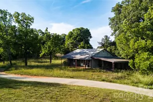 193 Brentway Dr, Forest City, NC 28043 - Photo 10