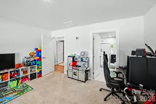 2220 GoldWood Dr, Charlotte, NC 28215 - Photo 20