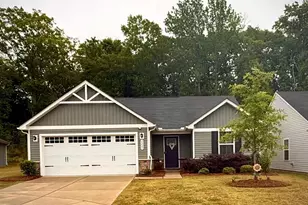 2220 GoldWood Dr, Charlotte, NC 28215 - Photo 1
