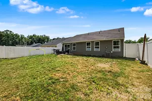 2220 GoldWood Dr, Charlotte, NC 28215 - Photo 26