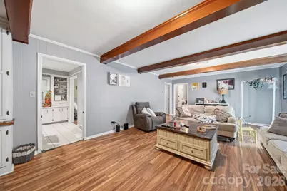 970 23rd Avenue NE, Hickory, NC 28601 - Photo 14