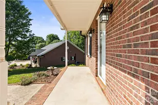 110 Balsam Dr, Lincolnton, NC 28092 - Photo 34