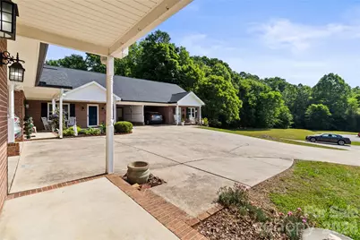 110 Balsam Drive, Lincolnton, NC 28092 - Photo 4
