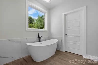 730 Chatsworth Circle SE, Lenoir, NC 28645 - Photo 26