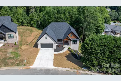 730 Chatsworth Circle SE, Lenoir, NC 28645 - Photo 8