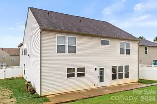 3272 Table Rock Dr, Gastonia, NC 28052 - Photo 4