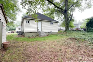 1904 Hemlock Ave, Gastonia, NC 28054 - Photo 16