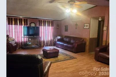 135 Watson Avenue, Taylorsville, NC 28681 - Photo 18