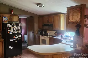 135 Watson Ave, Taylorsville, NC 28681 - Photo 20