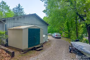 90 60 & 132 Hennessee St, Clyde, NC 28721 - Photo 42