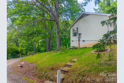 90, 60 & 132 Hennessee Street, Clyde, NC 28721 - Photo 32