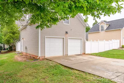 10732 Trolley Run Drive, Cornelius, NC 28031 - Photo 36