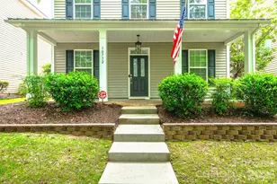 10732 Trolley Run Dr, Cornelius, NC 28031 - Photo 2