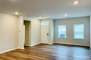 402 Sagecroft Ln, Indian Trail, NC 28079 - Photo 4