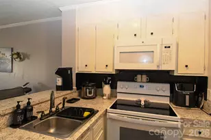 1046 Surry Ln, Gastonia, NC 28054 - Photo 14