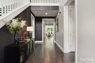 1020 N Sharon Amity Rd, Charlotte, NC 28211 - Photo 6