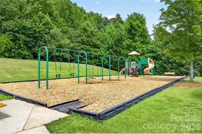 179 Glastonbury Drive, Mooresville, NC 28115 - Photo 10