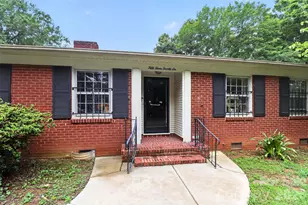 5326 Robinhood Rd, Charlotte, NC 28211 - Photo 2