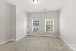 137 Cherry Spgs Ln, Asheville, NC 28804 - Photo 26