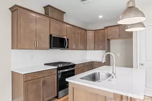 137 Cherry Spgs Ln, Asheville, NC 28804 - Photo 14
