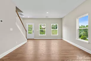 137 Cherry Spgs Ln, Asheville, NC 28804 - Photo 10