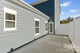 137 Cherry Spgs Ln, Asheville, NC 28804 - Photo 34