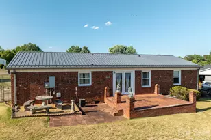 2104 Lamesa Ct, Lenoir, NC 28645 - Photo 12