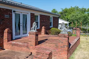 2104 Lamesa Ct, Lenoir, NC 28645 - Photo 10