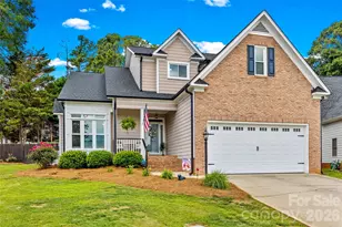1241 Old Coach Ln, Rock Hill, SC 29732 - Photo 2