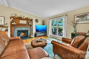 34 Knoll Ridge Dr, Asheville, NC 28804 - Photo 8