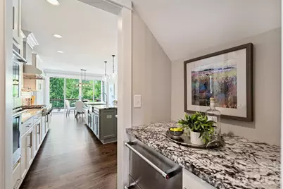 2244 Rock Creek Drive, Charlotte, NC 28226 - Photo 10