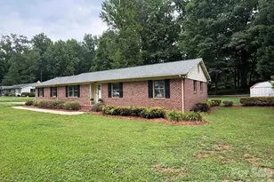 9409 Wedgewood Dr, Huntersville, NC 28078 - Photo 4