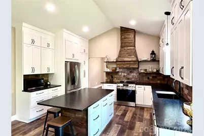 128 Arrowood Lane, Harmony, NC 28634 - Photo 8