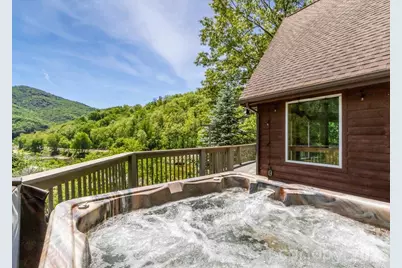7714 State Highway 197 Highway N, Green Mountain, NC 28740 - Photo 38