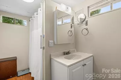 110 N Main Avenue, Maiden, NC 28650 - Photo 24