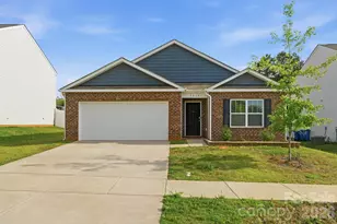 2814 Sherrills Strm Dr, Sherrills Ford, NC 28673 - Photo 1